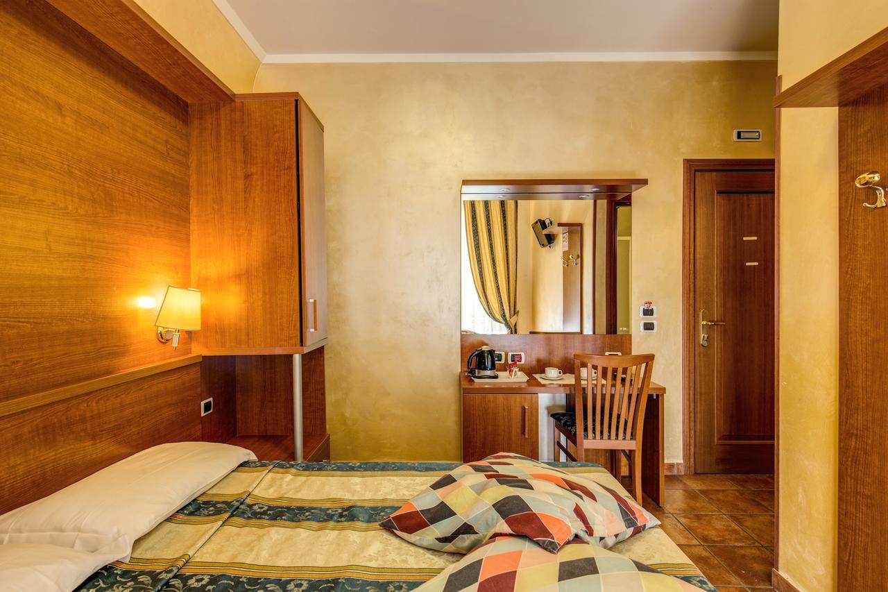 Hotel Maryelen 2 로마 외부 사진
