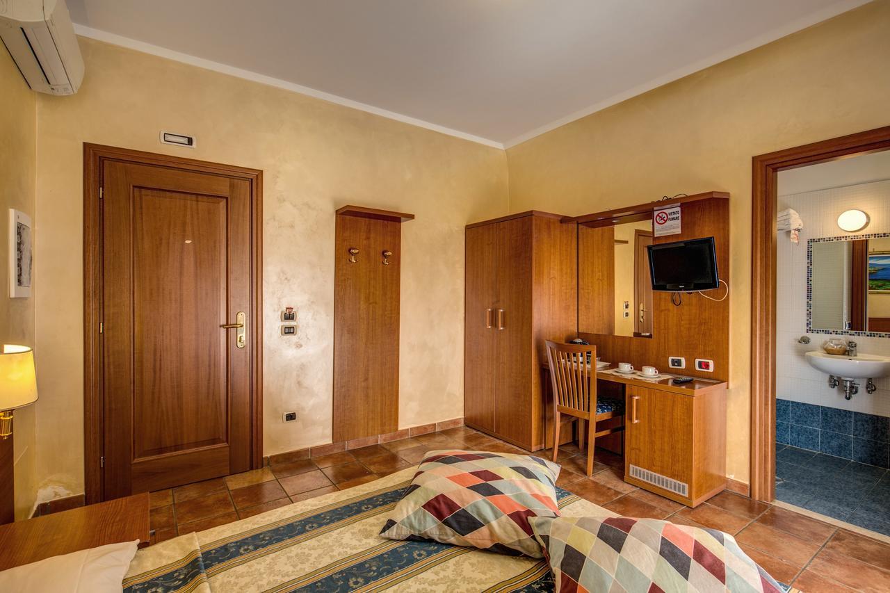 Hotel Maryelen 2 로마 외부 사진